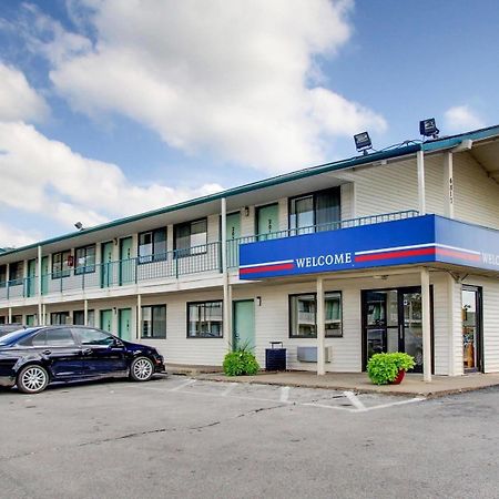 Motel 6 Des Moines South - Airport Exteriör bild